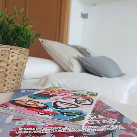 Apartman The Red Flat - Estudio Boutique - Centro Ciudad Vigo