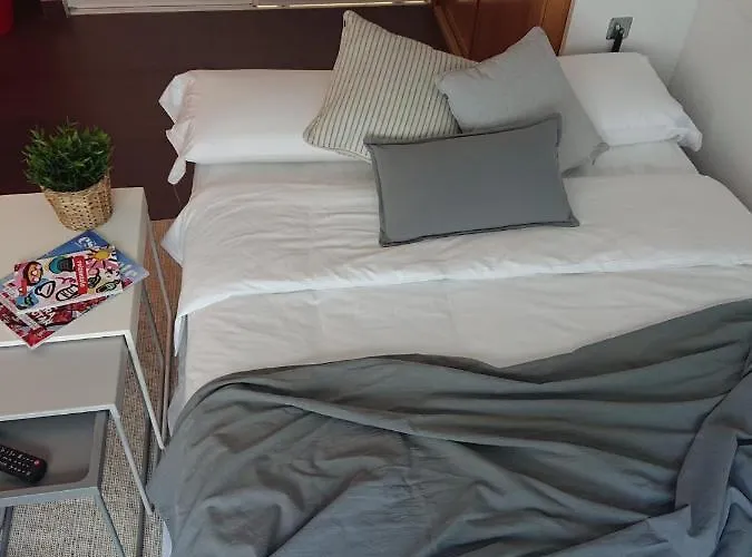 Apartman The Red Flat - Estudio Boutique - Centro Ciudad *